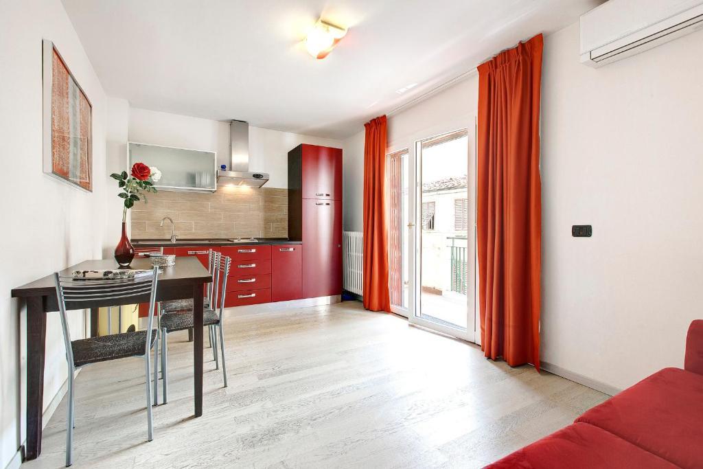 Casa Per Vacanze Liberta Firenze Rom bilde